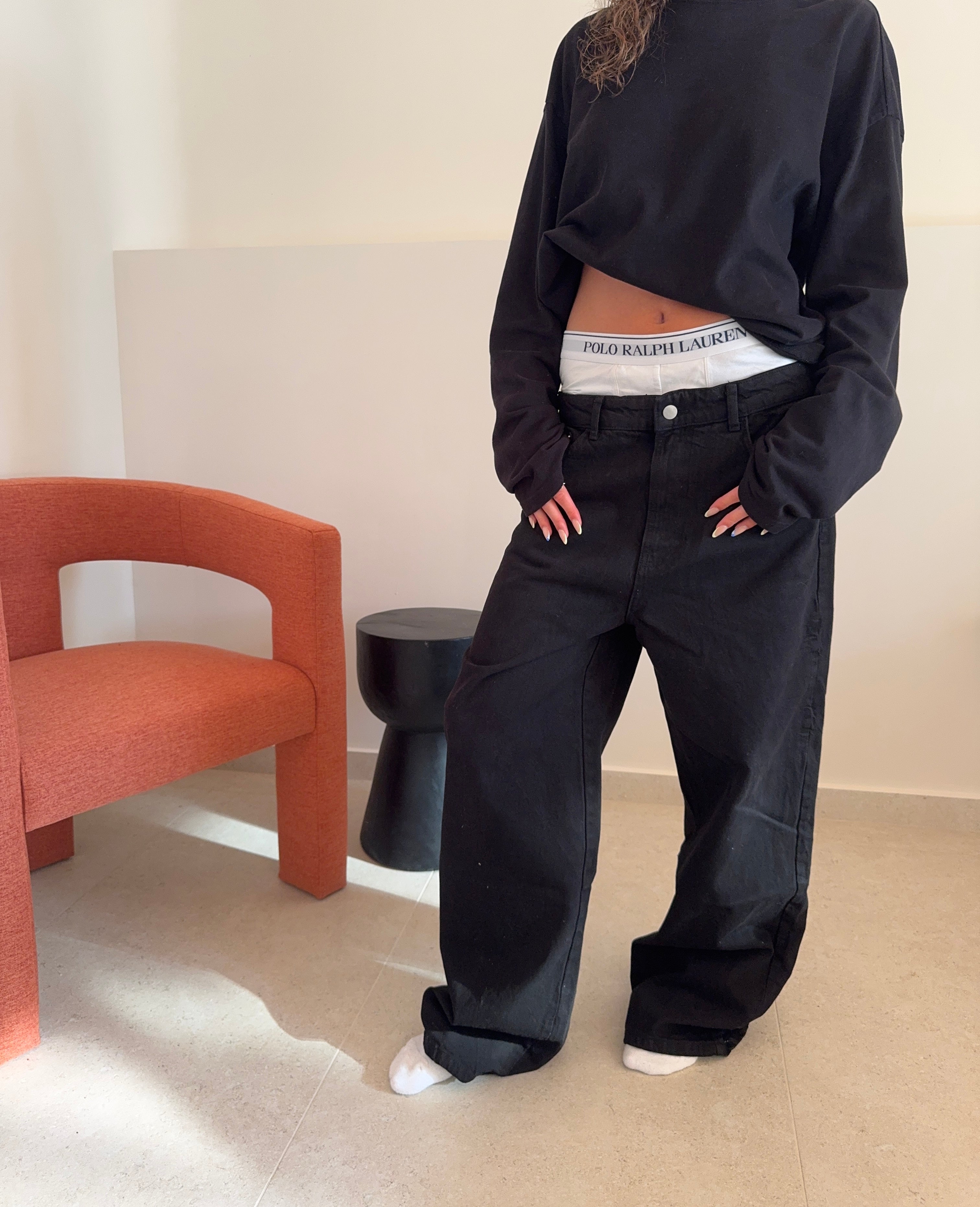 WASHED BLACK DENIM - STRAIGHT FIT