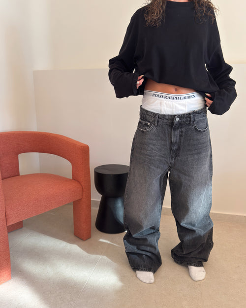 WASHED BLACK DENIM - STRAIGHT FIT